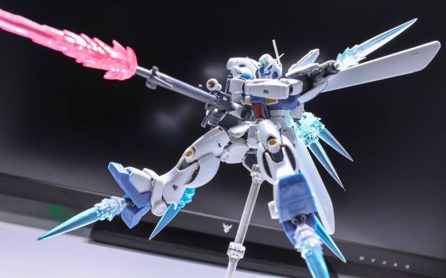 ROBOT魂＜机动战士系列＞  RX-78GP04G  高达试作4号机大丁草 剧中版