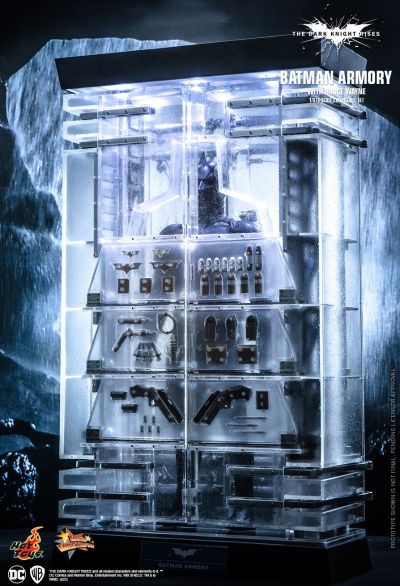 MMS702 蝙蝠侠战衣柜+布鲁斯·韦恩