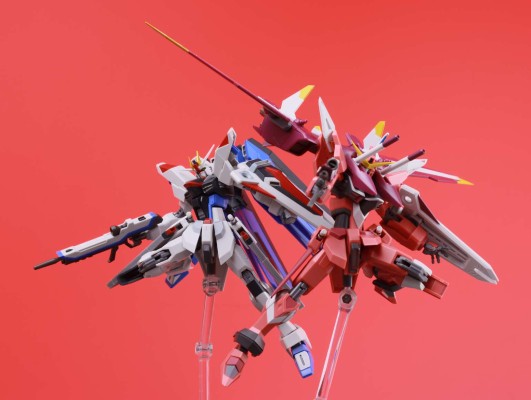 ROBOT魂〈SIDE MS〉 机动战士高达SEED ZGMF-X09A 正义高达