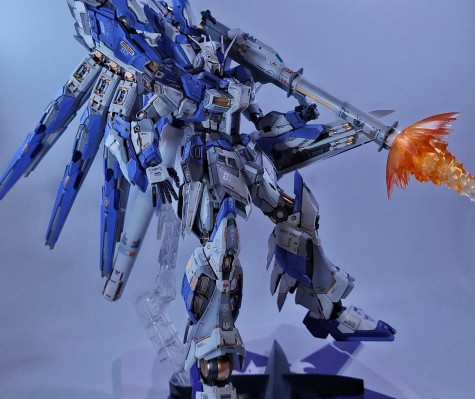 RG 1/144 高达基地专属商品  Hi-ν高达 [钛金质感]
