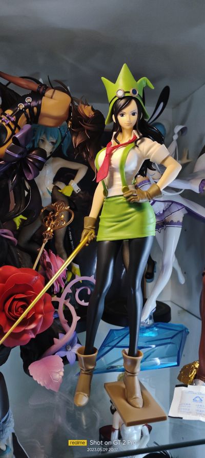 SWEET STYLE PIRATES  航海王 妮可・罗宾 A款