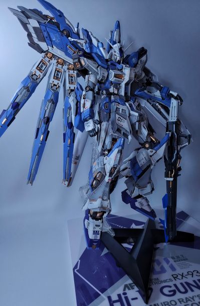 RG 1/144 高达基地专属商品  Hi-ν高达 [钛金质感]