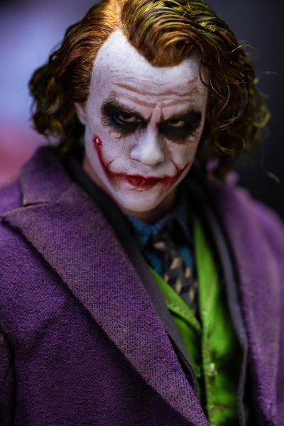 DC系列 黑暗骑士 希斯莱杰小丑 全身像