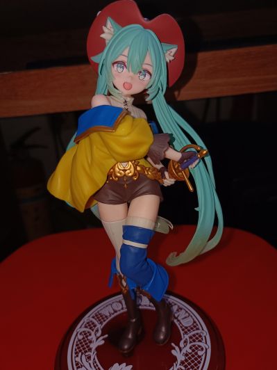 初音未来 童话仙境珍藏 穿靴子的猫（TAITO线上娃娃机专属款）