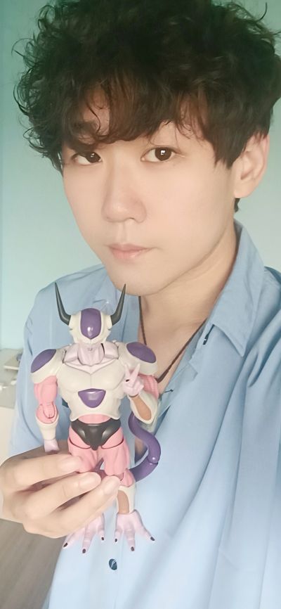 S.H.Figuarts    弗利萨 第二形态