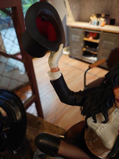 PREMIUM FORMAT DC漫画 扎坦娜