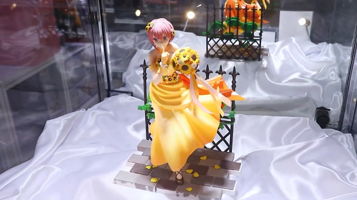 电影 五等分的新娘 中野一花 鲜花礼服