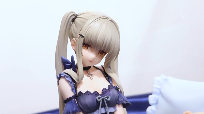 邻家的天使同学 椎名真昼 小恶魔