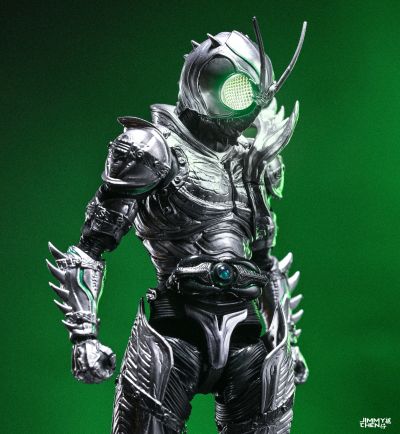 巨型软胶人偶 1/6 假面骑士暗日（BLACK SUN） 假面骑士影月