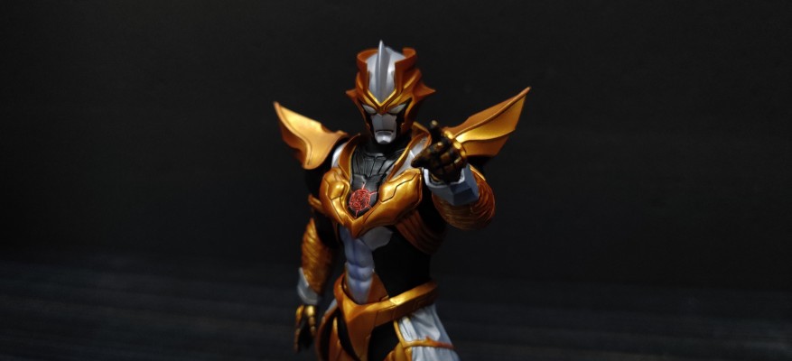 S.H.Figuarts  奥特银河格斗 命运冲突 阿布索留特塔尔塔洛斯