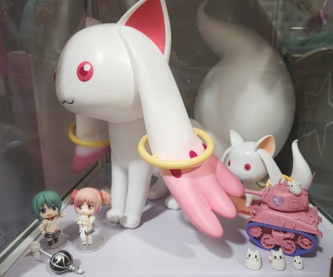 魔法少女小圆 	丘比