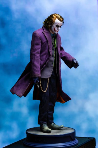 DC系列 黑暗骑士 希斯莱杰小丑 全身像