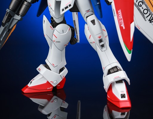 MG 1/100 新機動戦記高达W XXXG-01W 飞翼高达 TV Version