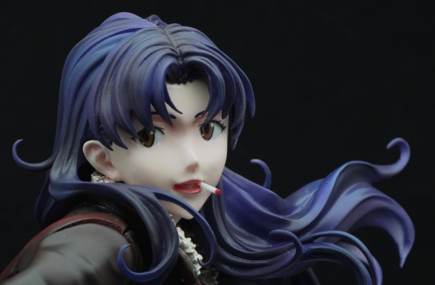 新世纪福音战士 葛城美里 与 摩托车