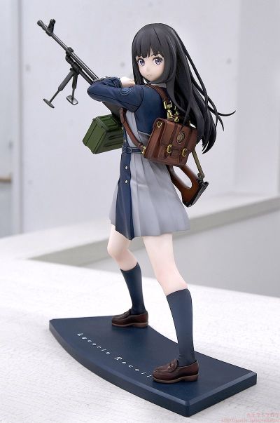 莉可丽丝 井上泷奈