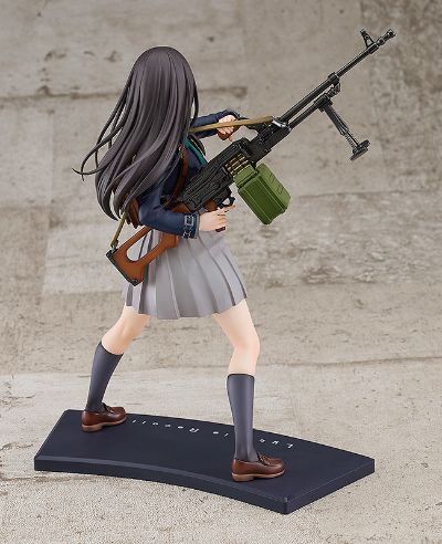 莉可丽丝 井上泷奈