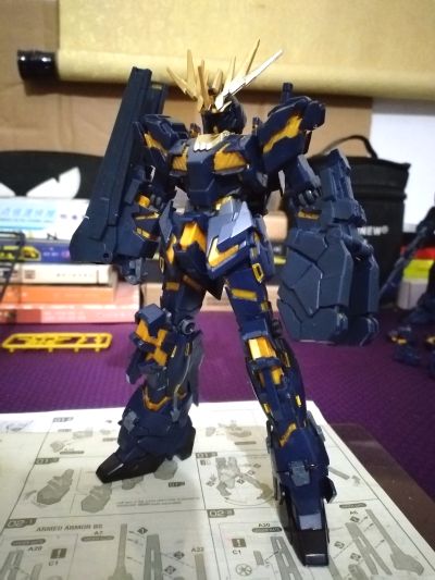 HGUC 1/144 	机动战士高达UC 	RX-0 独角兽高达2号机 报丧女妖 (毁灭模式)