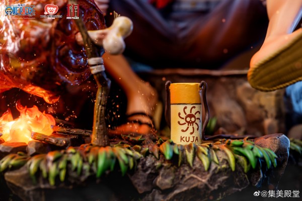 MINI STATUE 航海王 蒙奇·D·路飞 与 希尔巴兹.雷利