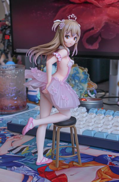 火烈鸟芭蕾舞团 红发女孩