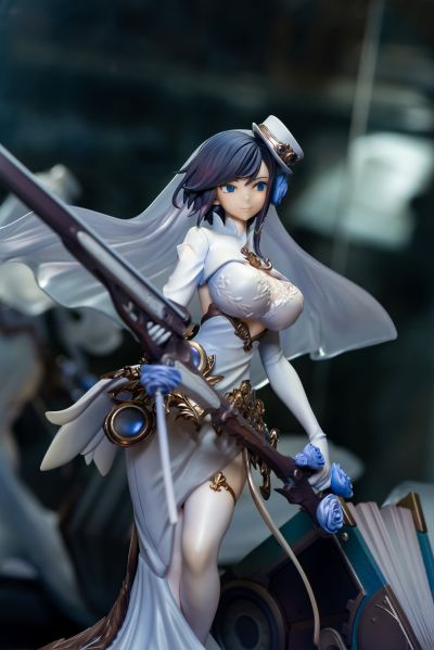 碧蓝航线 皇家方舟 纯白的守护者