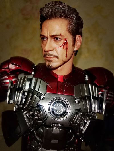 MMS400D18 电影杰作系列 压铸成品 电影 ：钢铁侠2 钢铁侠Mark 5