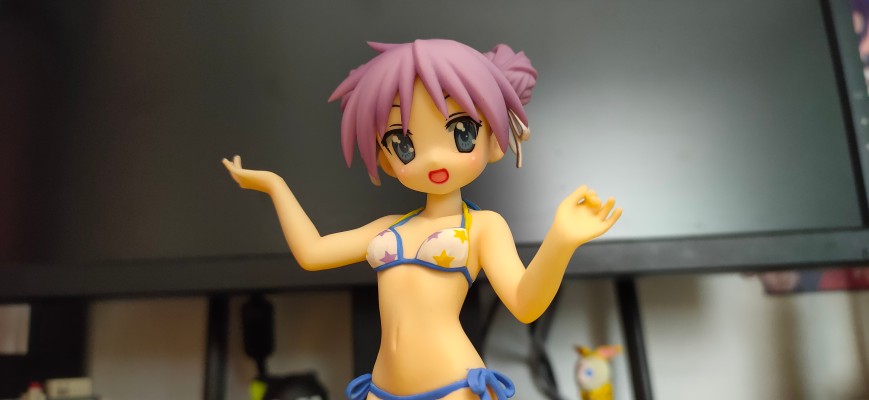 BEACH QUEENS 幸运星 柊镜 