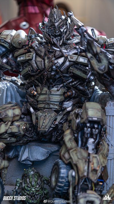 变形金刚 威震天王座