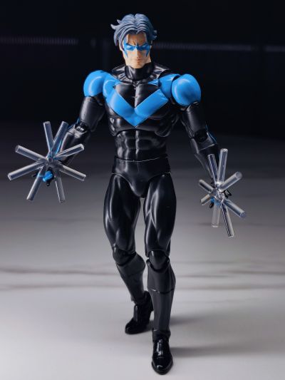 MAFEX 编号175 蝙蝠侠：缄默 夜翼