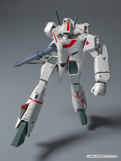 PLAMAX  超时空要塞 VF-1J 女武神 机器人形态 一条辉专用机