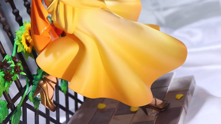 电影 五等分的新娘 中野一花 鲜花礼服