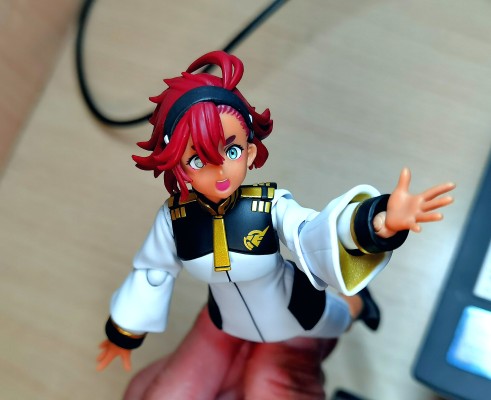 S.H.Figuarts  机动战士高达 水星的魔女 斯莱塔·墨丘利