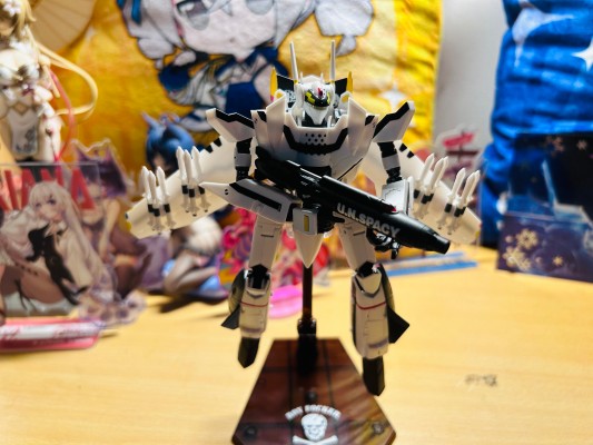 HI-METAL R 超时空要塞ZERO  VF-0S 凤凰（罗伊‧福克专用机）