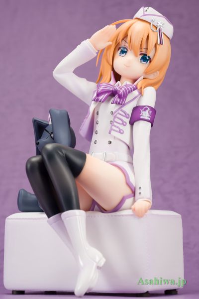 请问您今天要来点兔子吗？BLOOM 保登心爱 制服