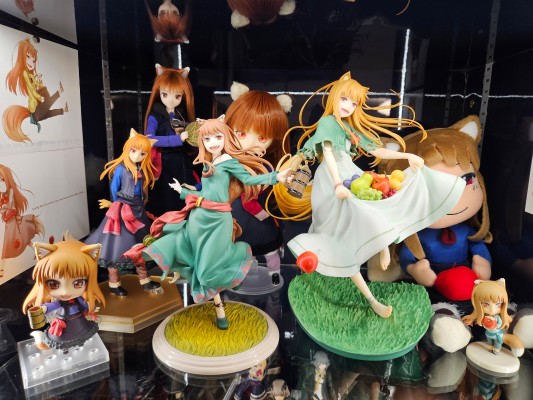 狼与香辛料 赫萝 ～狼与果实的香味～