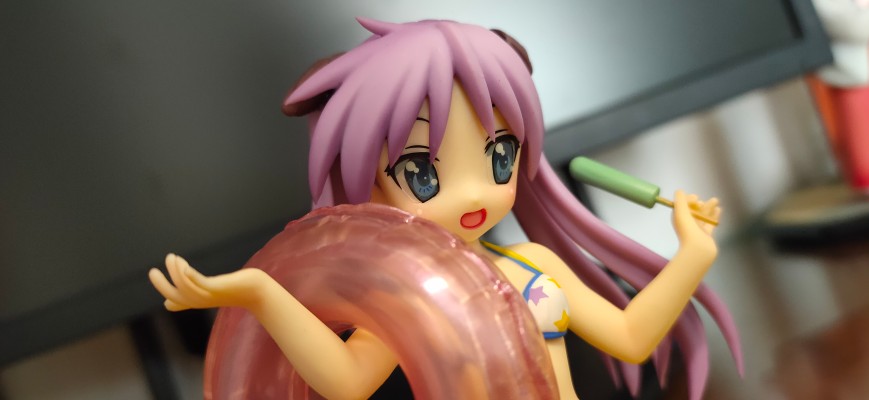 BEACH QUEENS 幸运星 柊镜 