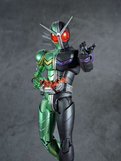 Figure-rise Standard 假面骑士双骑 假面骑士双骑 疾风王牌