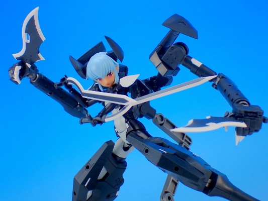 女神装置 武装神姫 恶魔型 斯特拉芙