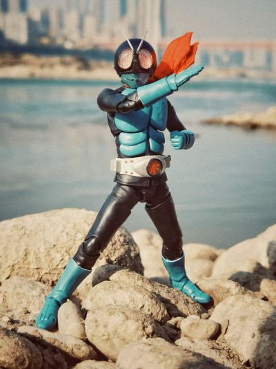 S.H.Figuarts(真骨雕制法) 假面骑士胜利三号