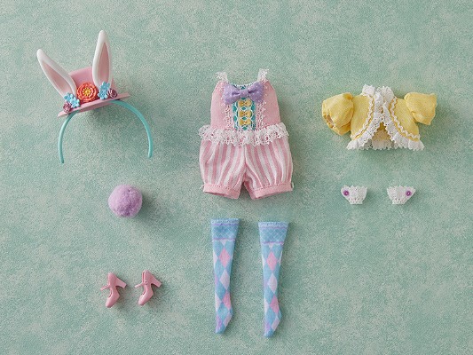 Harmonia bloom Seasonal Outfit set Charlotte Kirsche