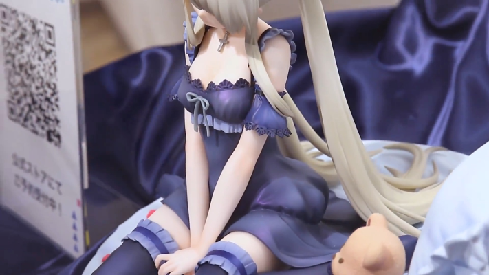 邻家的天使同学 椎名真昼 小恶魔