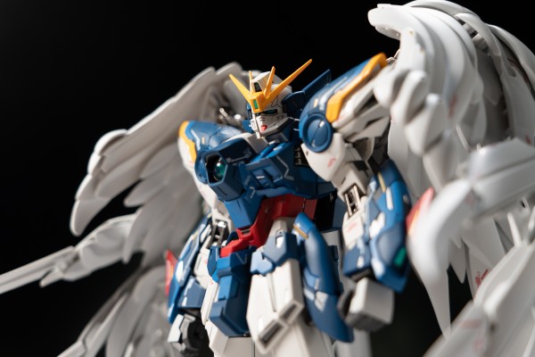 G.F.F.M.C. 新机动战记高达W 无尽的华尔兹 零式飞翼高达 豪华配色版