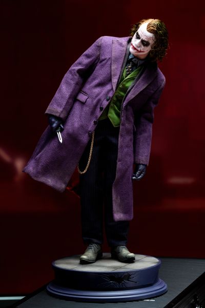 DC系列 黑暗骑士 希斯莱杰小丑 全身像