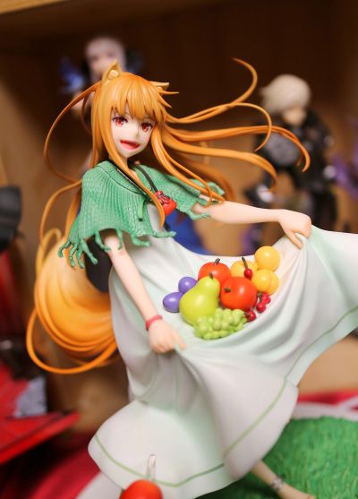 狼与香辛料 赫萝 ～狼与果实的香味～