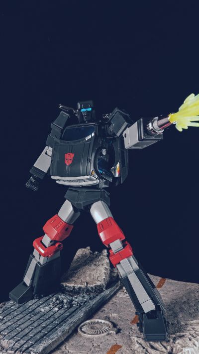 变形金刚 大师级 MP-56 开路先锋