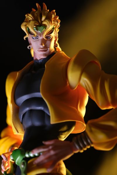 超像可动BIG JOJO的奇妙冒险 星尘斗士 迪奥・布兰多