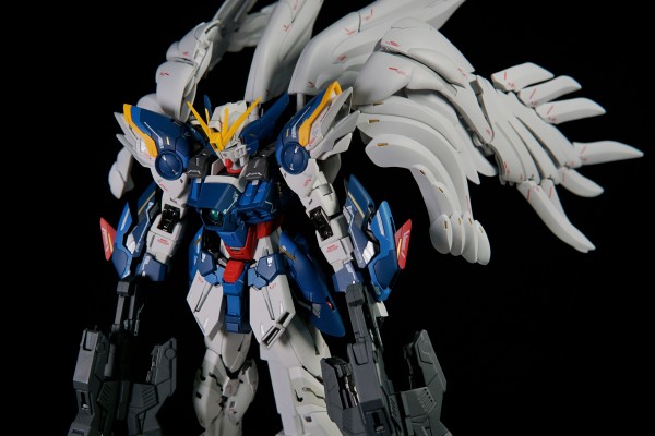 G.F.F.M.C. 新机动战记高达W 无尽的华尔兹 零式飞翼高达 豪华配色版