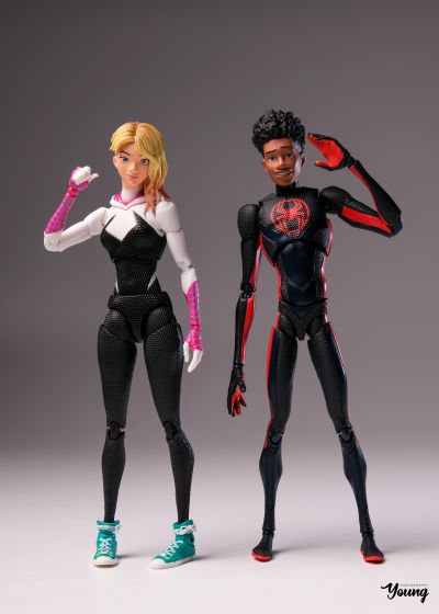 S.H.Figuarts  蜘蛛格温（蜘蛛侠：纵横宇宙）