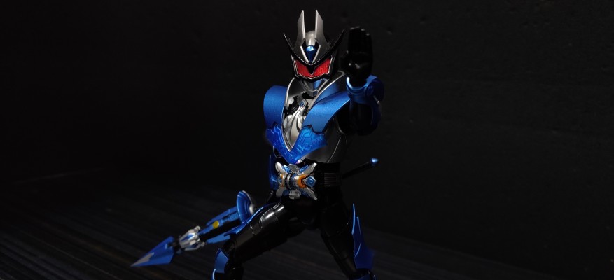 铠甲勇士形刻系列  茨纳米