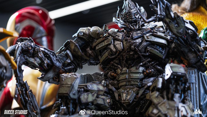 变形金刚 威震天王座