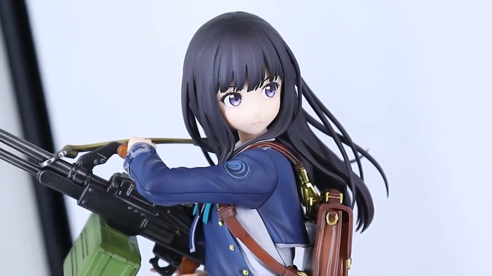 莉可丽丝 井上泷奈